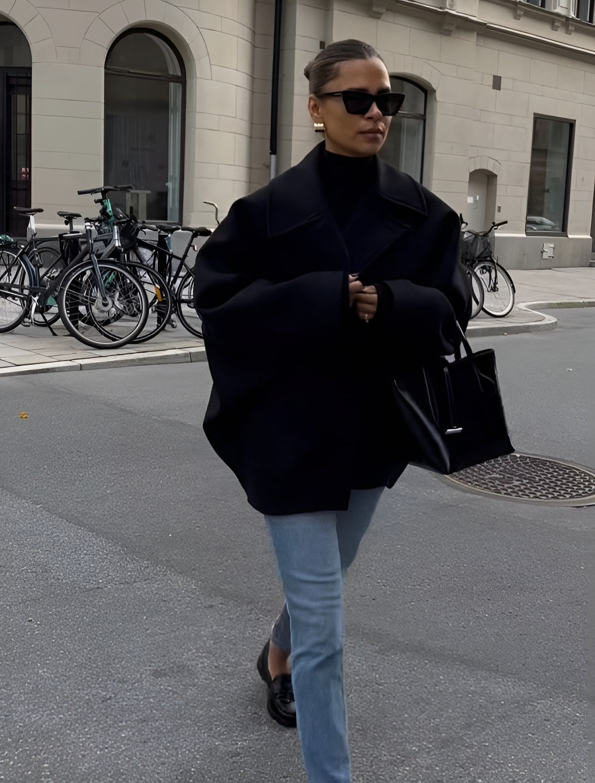 LIZZY – MODNÍ OVERSIZE VLNĚNÝ KABÁT