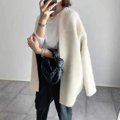Elegantní kašmírový kardigan pro nadčasové pohodlí